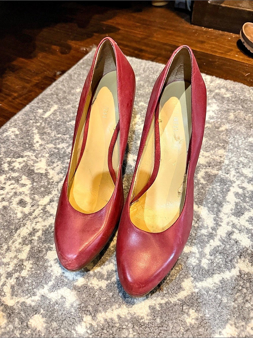 Nine West Pointed Toe Heels in Red